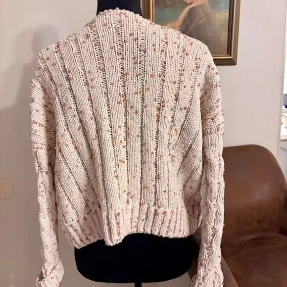 Cream and tan cable - Picture 3 of 6